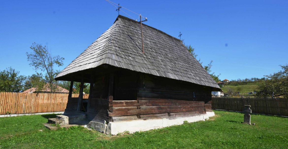 Biserica "Sfântul Mare Mucenic Dimitrie" Parohia Berbești